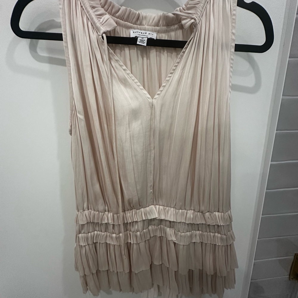 Current Air Pleated Sleeveless Blouse